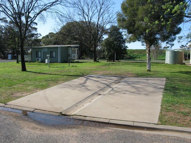 Donald Caravan Park